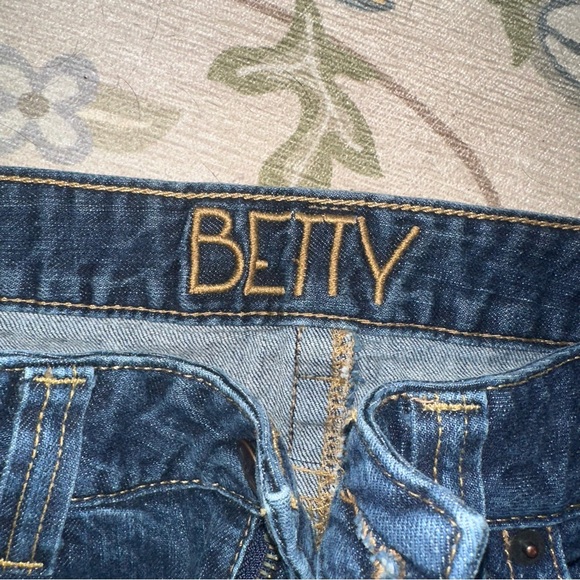 Women's Blue Jeans - Picture 1 of 5